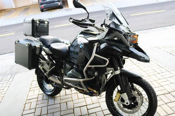 BMW R 1200 GS ADVENTURE TRIPLE BLACK 